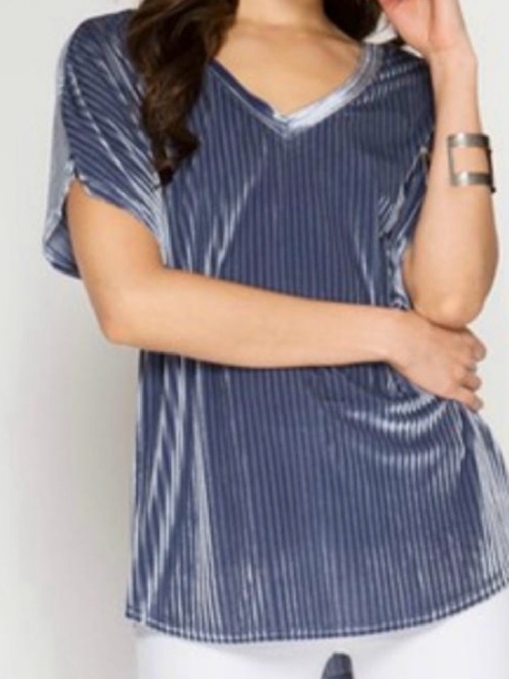 📦LAST CHANCE DONATING📦 She + Sky | Mauve Velvet Short Sleeve Top - Picture 6 of 7